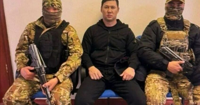 Экс-глава УГКНБ Бишкека Эльдар Жакыпбеков будет под стражей до&nbsp;15&nbsp;апреля 